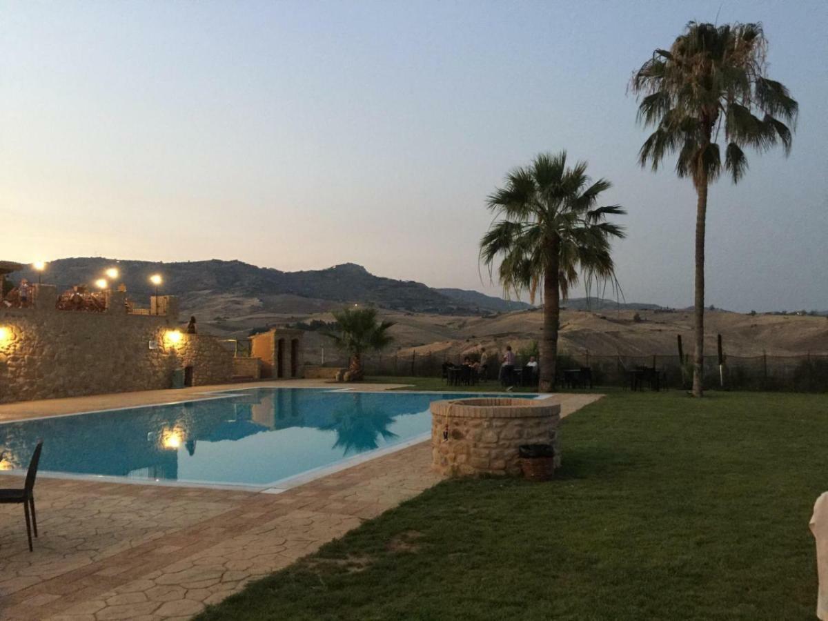 Sperone Agriturismo Villa Assoro Eksteriør billede