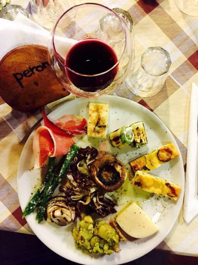 Sperone Agriturismo Villa Assoro Eksteriør billede